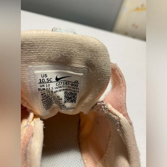 Nike Revolution Toddler Velcro Running Sneakers Size 10.5 - Picture 7 of 8